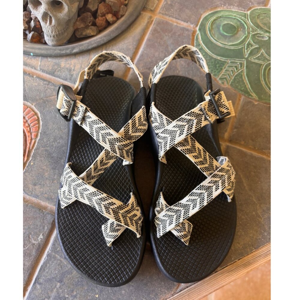 Chaco Z/2 Classic Sport Sandals Women’s Size 6 Black Strap Hiking Outdoors